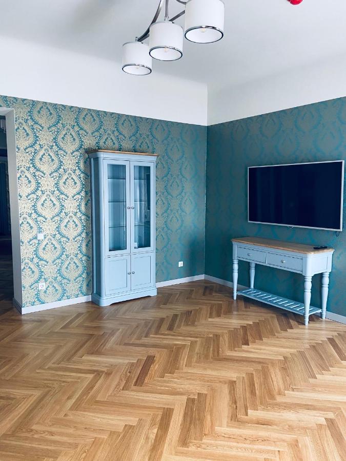 Roze Republikas Apartments Liepāja Exterior foto